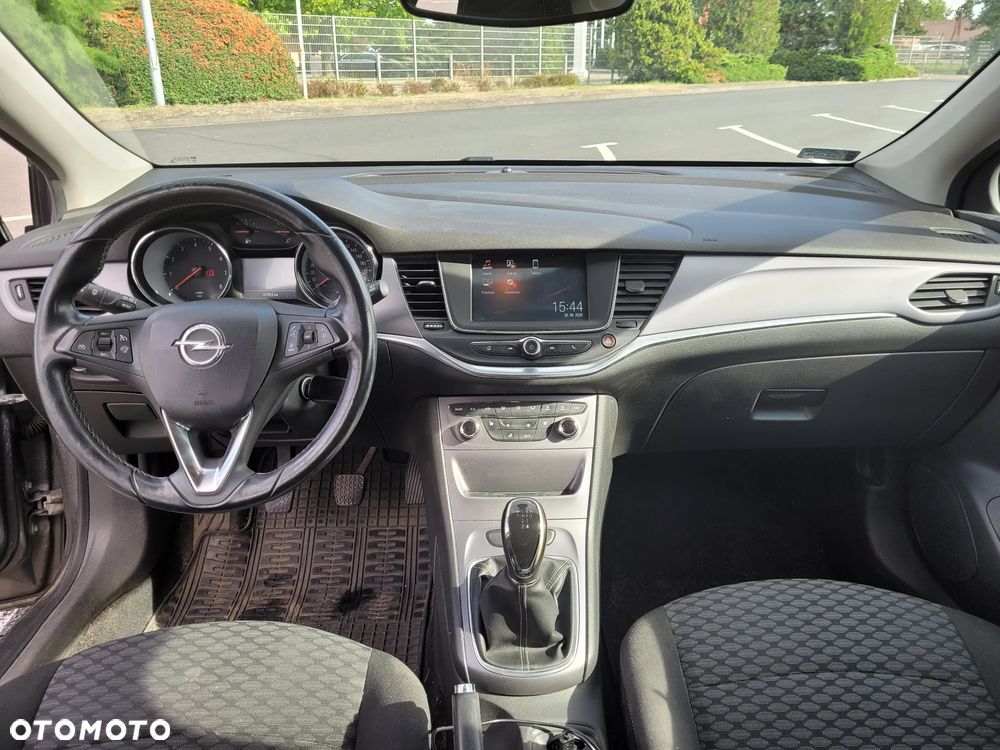 Opel Astra 1.4 Enjoy - 10