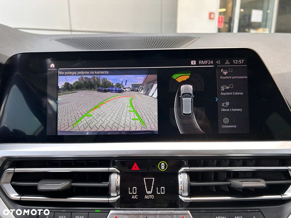 BMW Seria 3 320e xDrive Advantage sport - 32