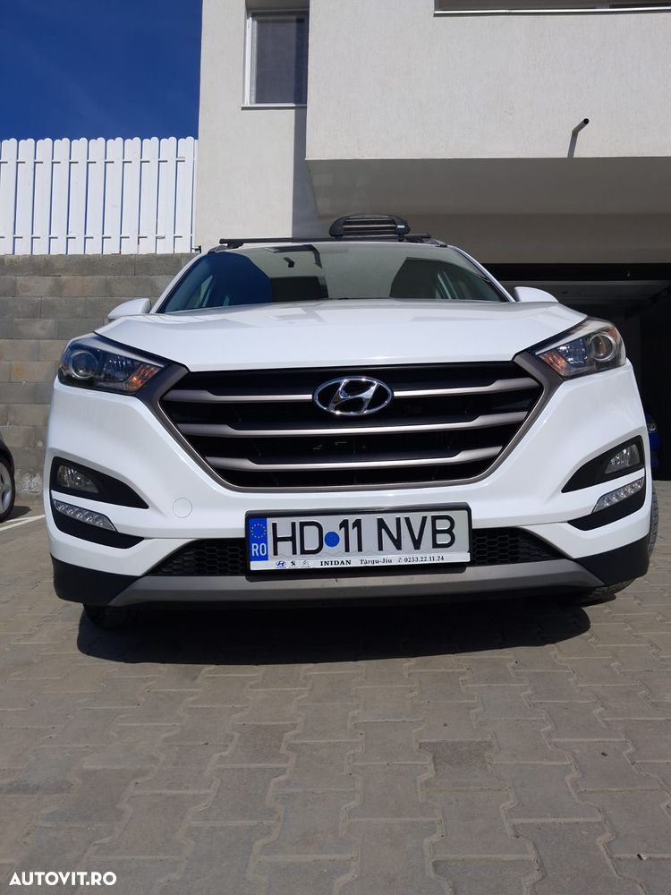Hyundai Tucson 2.0 CRDI 4WD 6MT Style - 2