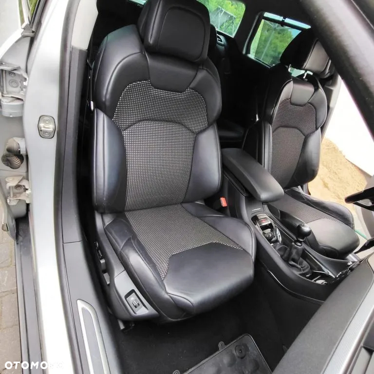 Citroën C5 2.0 HDi Exclusive - 16