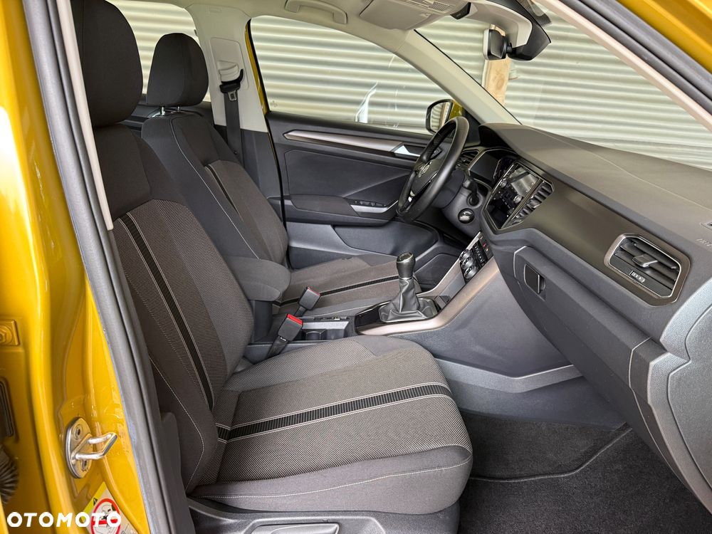 Volkswagen T-Roc 1.5 TSI ACT Premium - 29