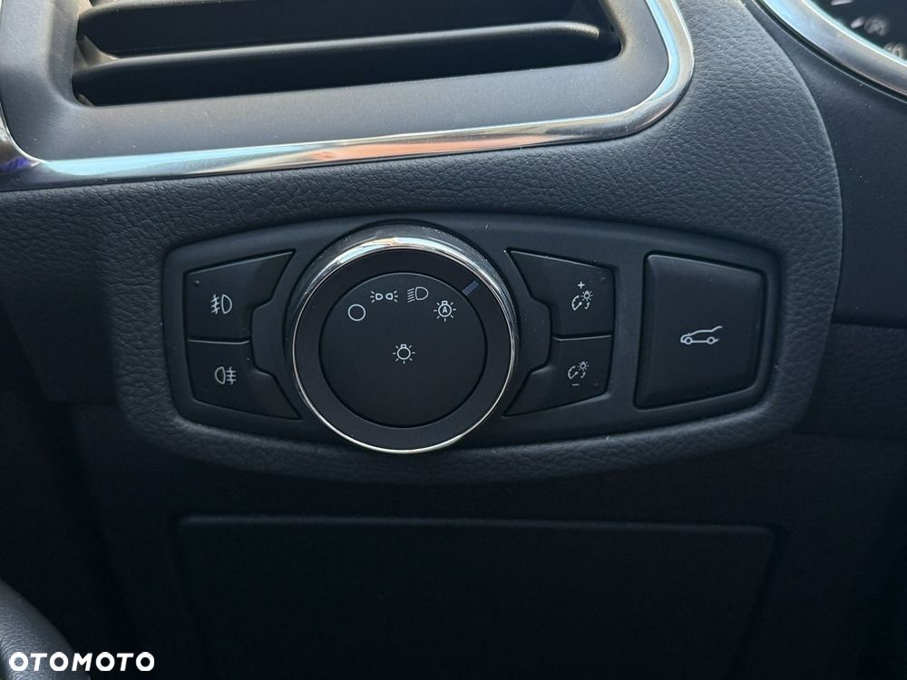 Ford S-Max 2.0 TDCi Titanium PowerShift - 34