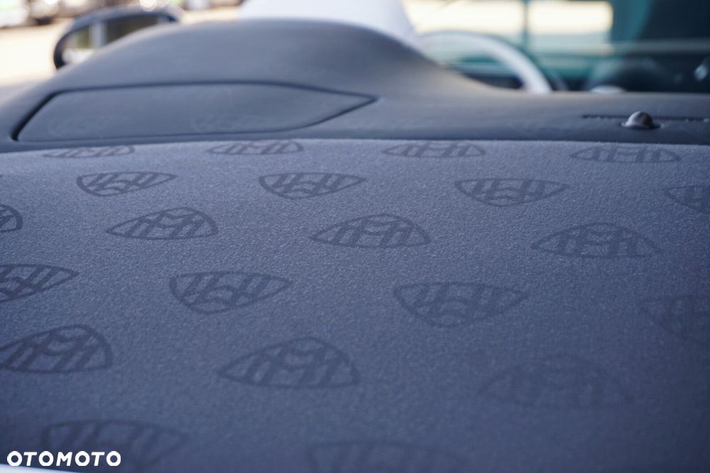 Mercedes-Benz SL Maybach 680 4-Matic+ Monogram Series - 13