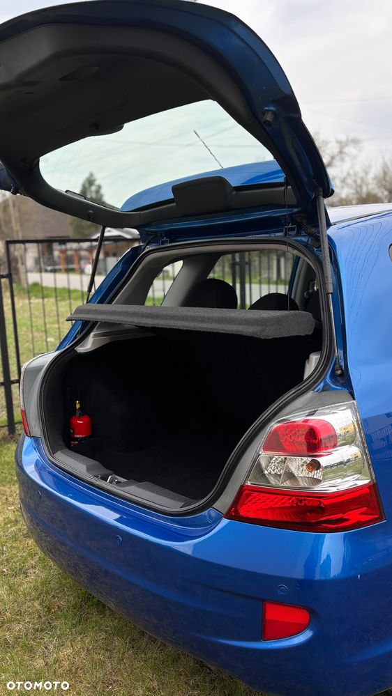 Honda Civic 1.4i - 12