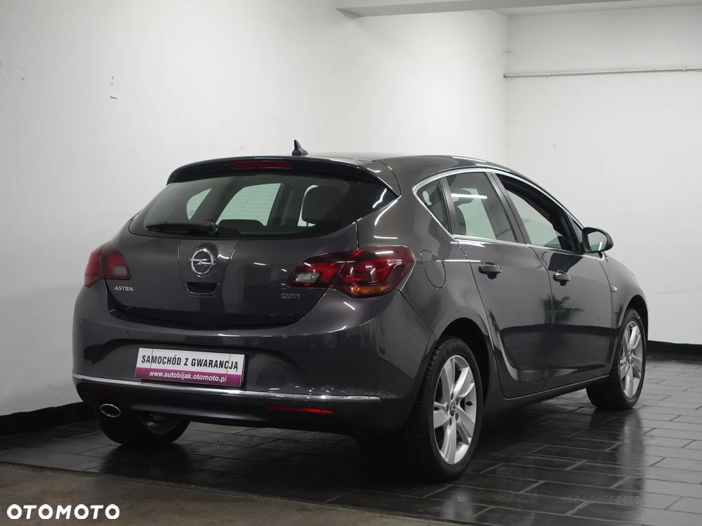 Opel Astra 2.0 CDTI Sport - 9