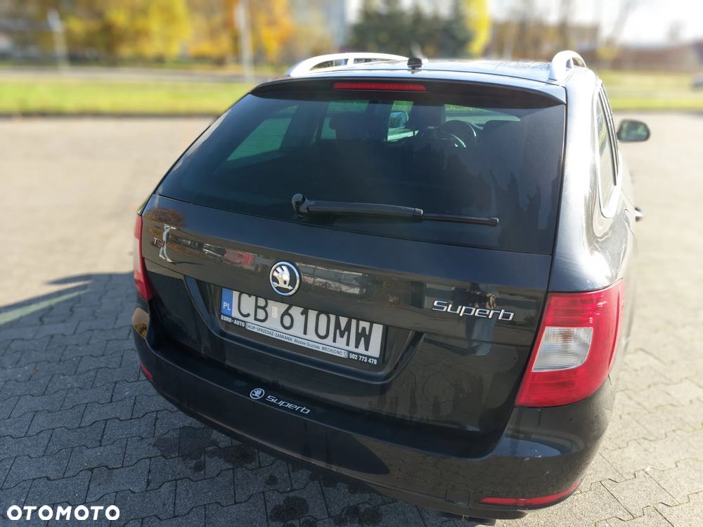 Skoda Superb Combi 2.0 TSI DSG Elegance - 8