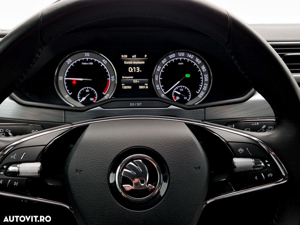 Skoda Superb 2.0 TDI DSG Ambition - 20