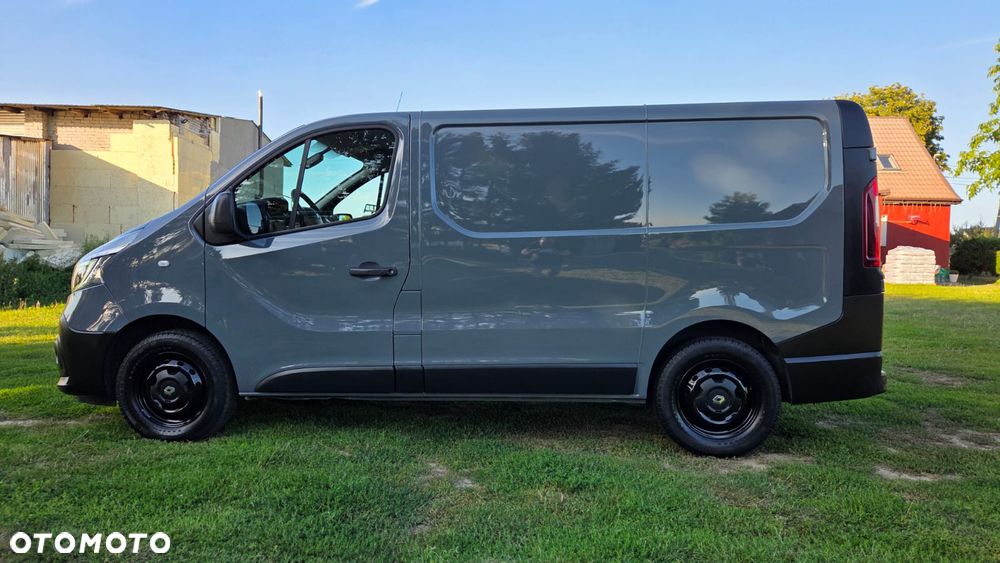 Renault Trafic - 2