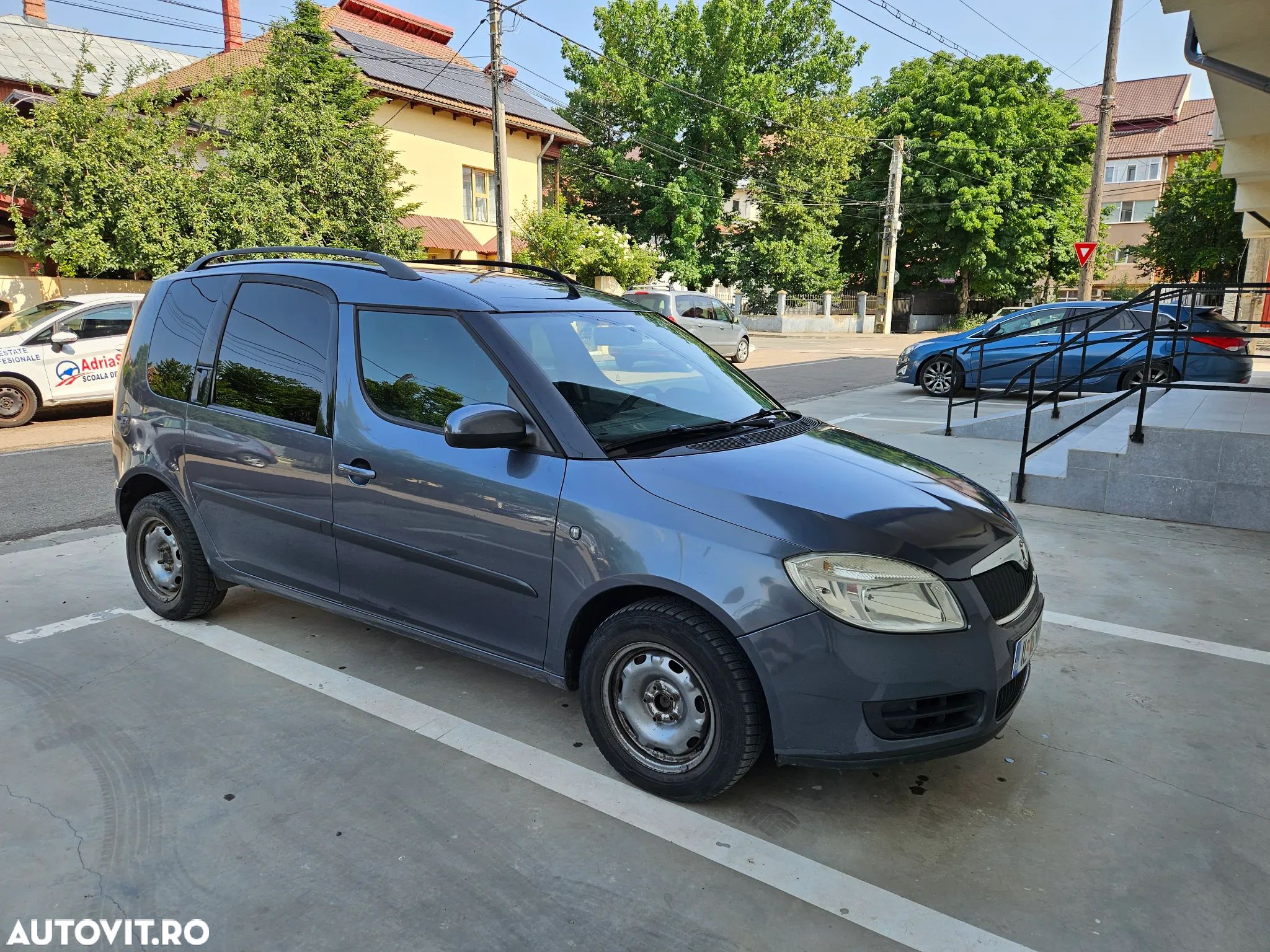 Skoda Roomster 1.2 HTP - 1