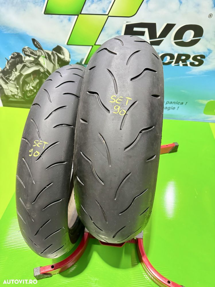 Set Anvelope Moto 120 70 17 si 180 55 17 Dunlop BT016 pro 2021 Set90 - 2