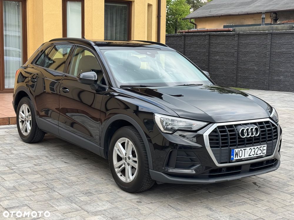 Audi Q3 35 TFSI S tronic - 1