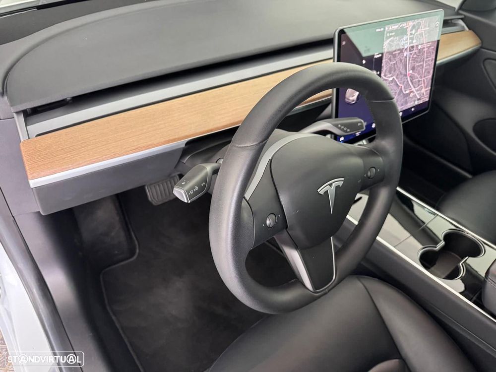 Tesla Model 3 Long-Range RWD - 19