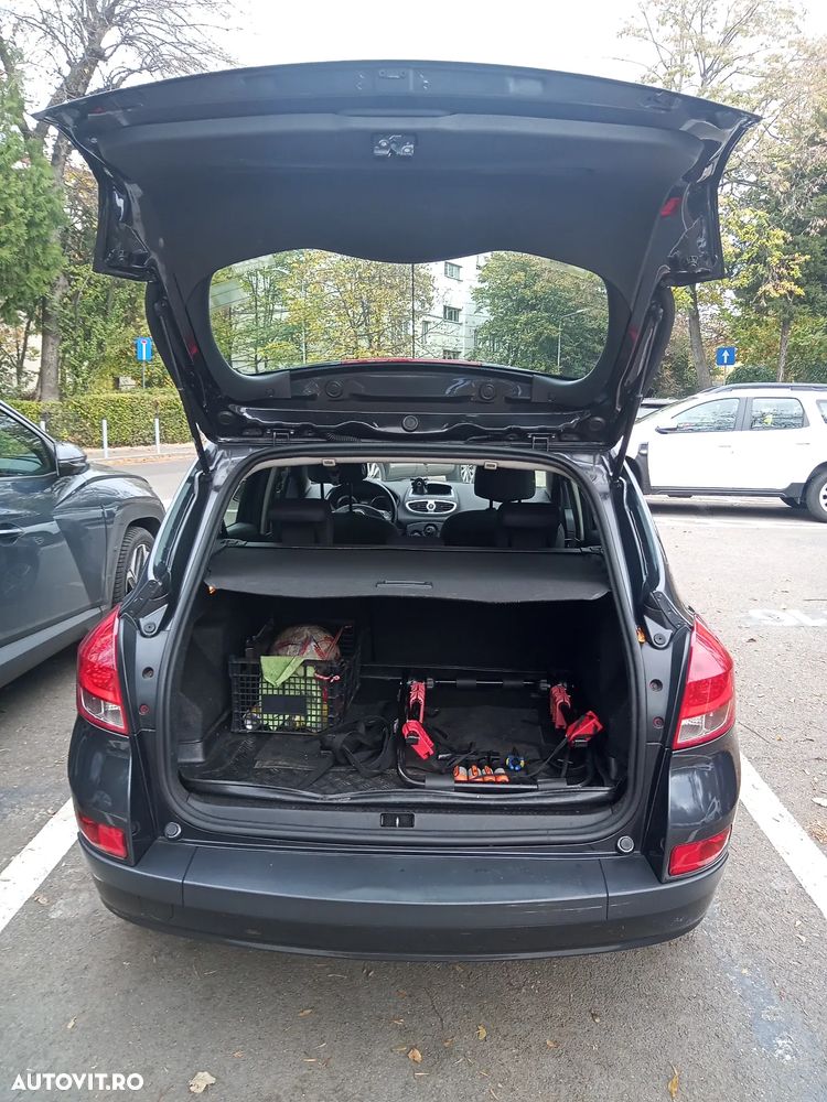 Renault Clio III 1.5dCi Dynamique - 8