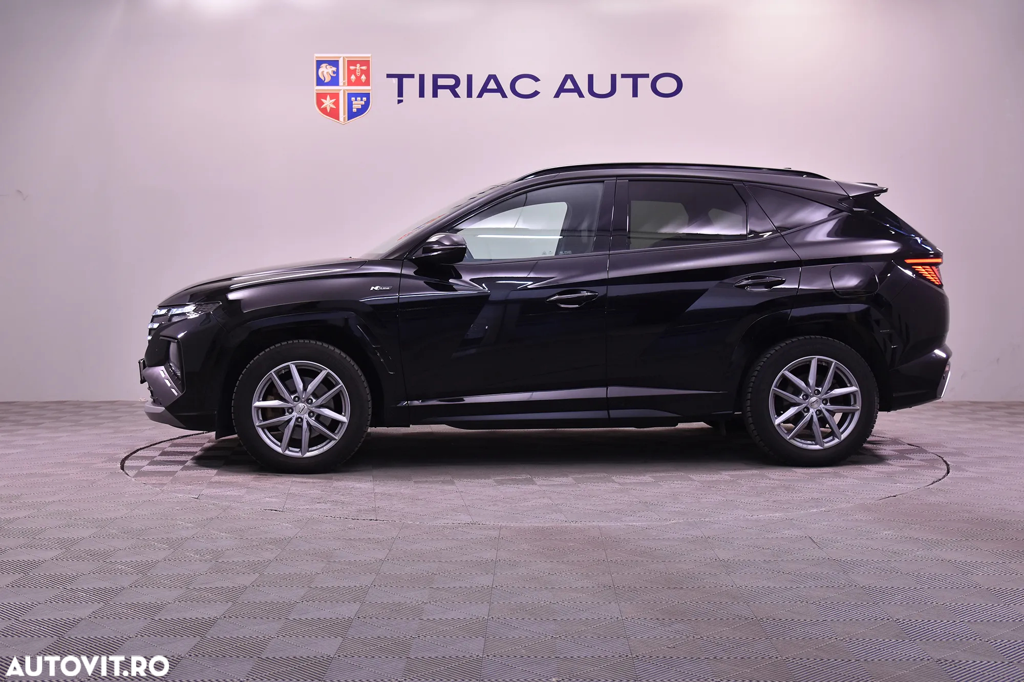 Hyundai Tucson - 2