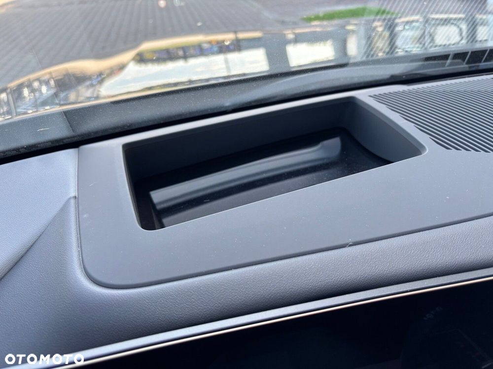 BMW Seria 5 520d xDrive mHEV M Sport - 37