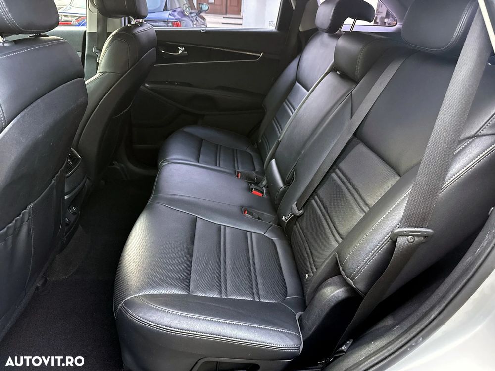 Kia Sorento 2.0 DSL 6AT 4x4 Nova - 15