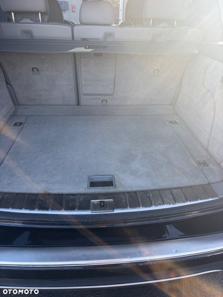 Porsche Cayenne - 14