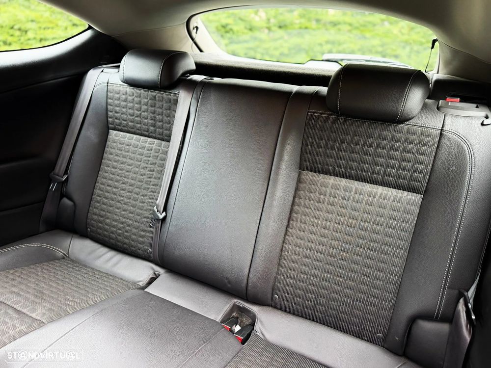 Opel Astra GTC 1.6 CDTi S/S - 17