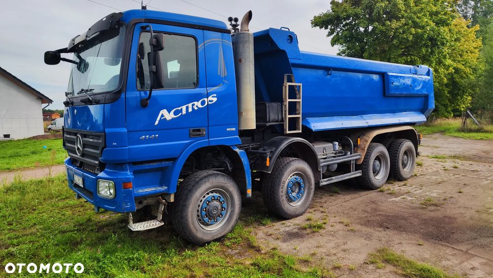 Mercedes-Benz Actros - 1