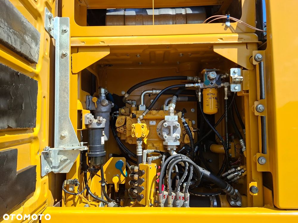 Caterpillar CAT 320 EL - 21