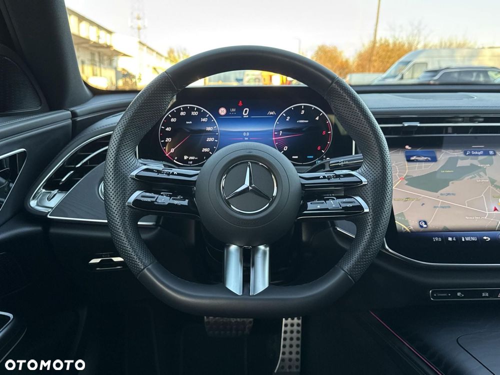 Mercedes-Benz Klasa E - 17