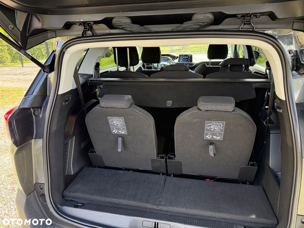 Peugeot 5008 1.5 BlueHDi Allure S&S EAT8 - 11