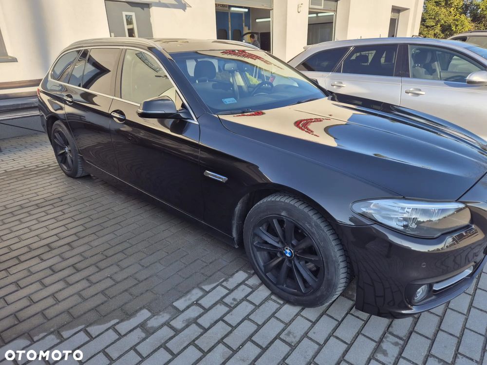 BMW Seria 5 520d xDrive - 6