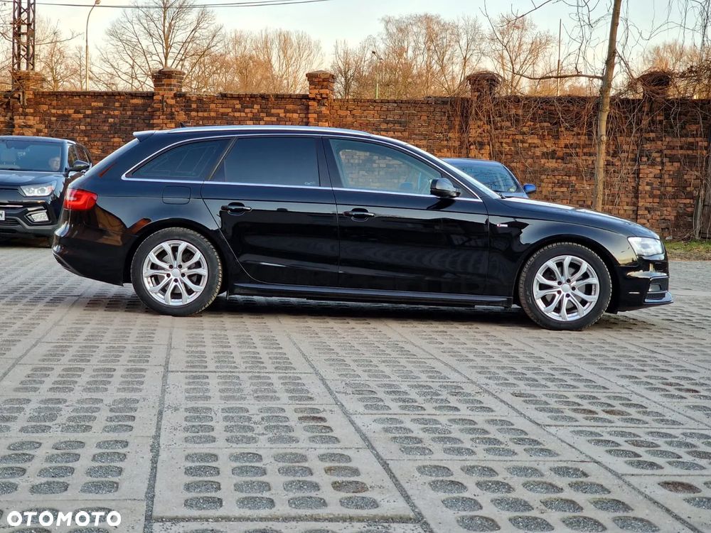 Audi A4 2.0 TDI DPF clean diesel quattro S tronic S line Sportpaket - 17