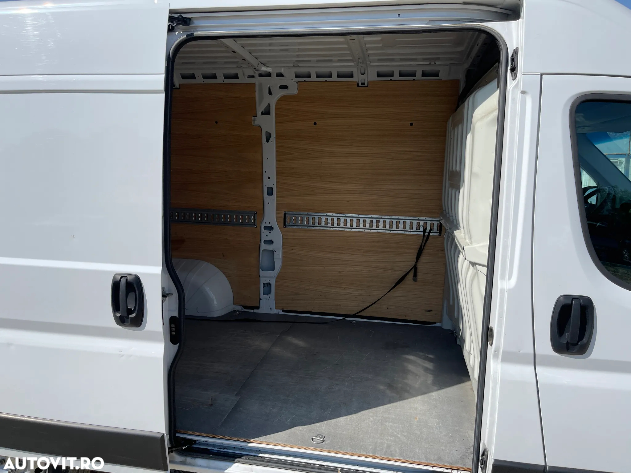 Opel Movano - 6