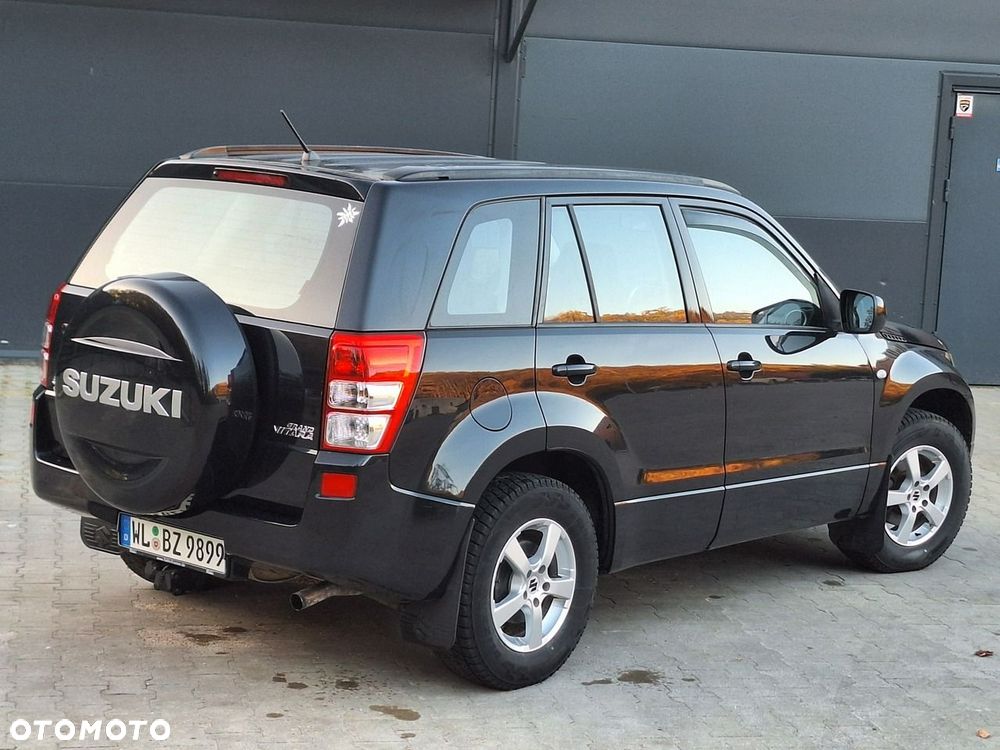 Suzuki Grand Vitara - 2