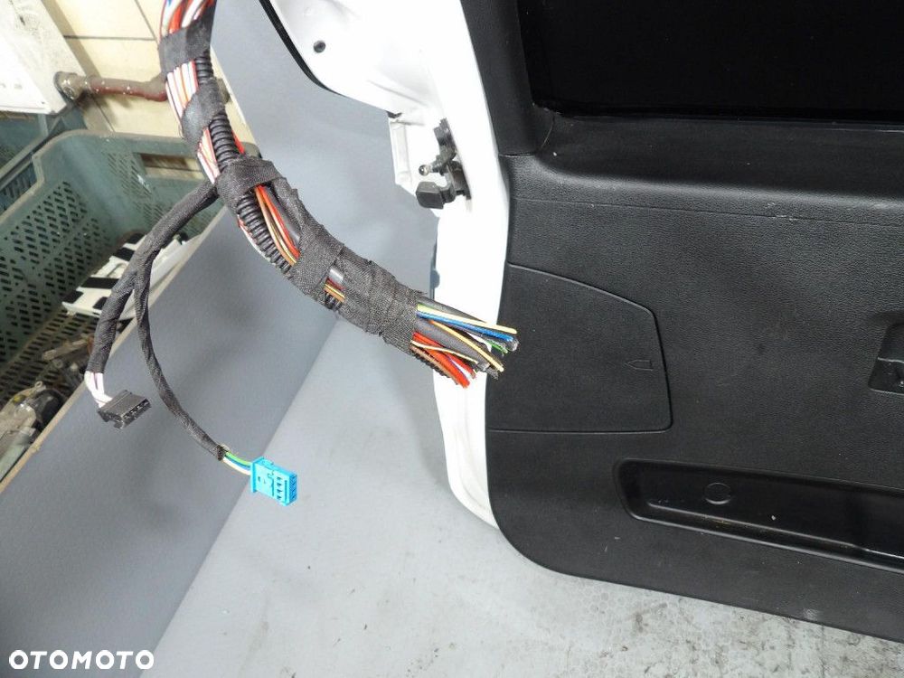 BMW X1 F48 TYLNA KLAPA KAMERA A96 - 6