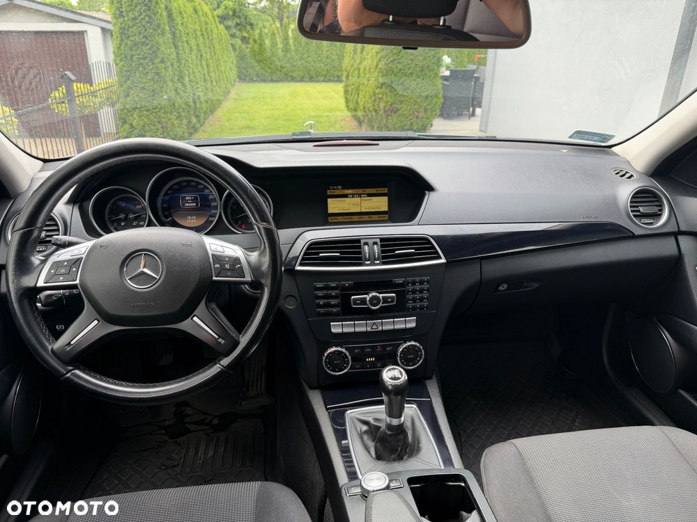 Mercedes-Benz Klasa C 200 (BlueEFFICIENCY) - 7
