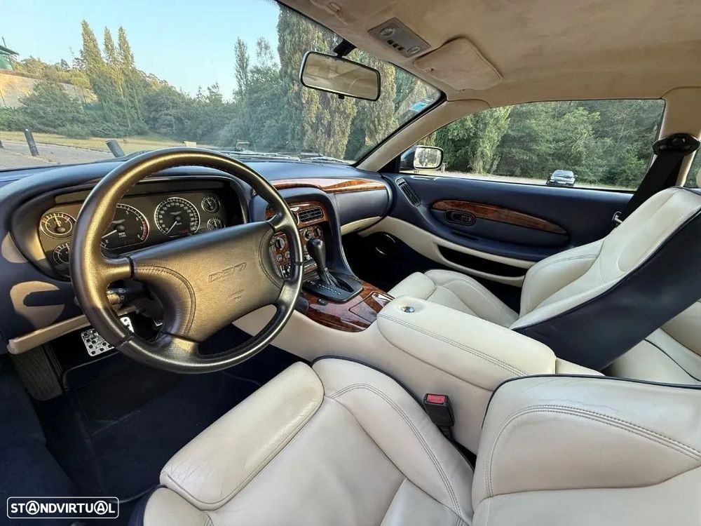 Aston Martin DB7 Vantage Coupé - 27
