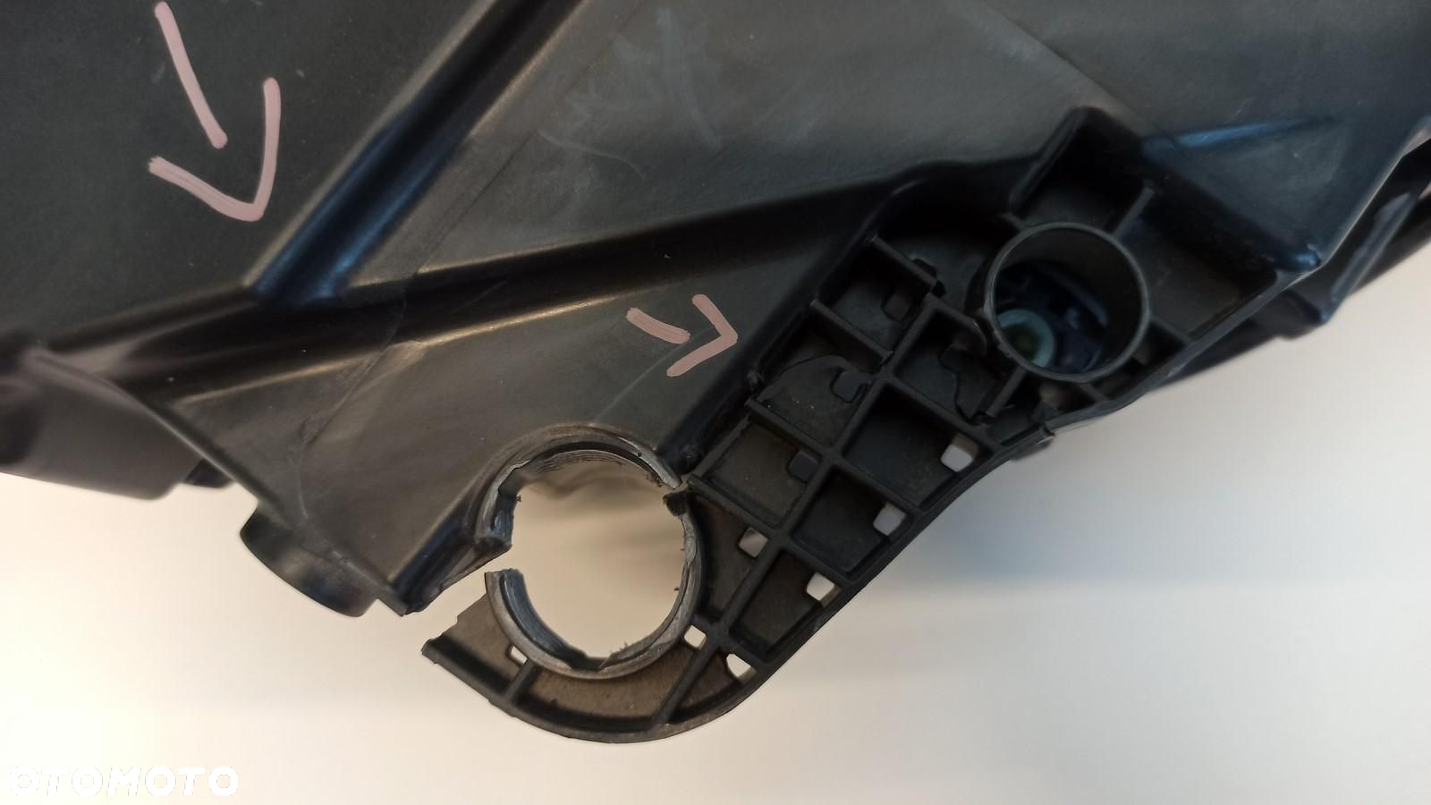 AUDI A3 8Y LAMPA LEWY PRZÓD 8Y0941011A RHD - 12
