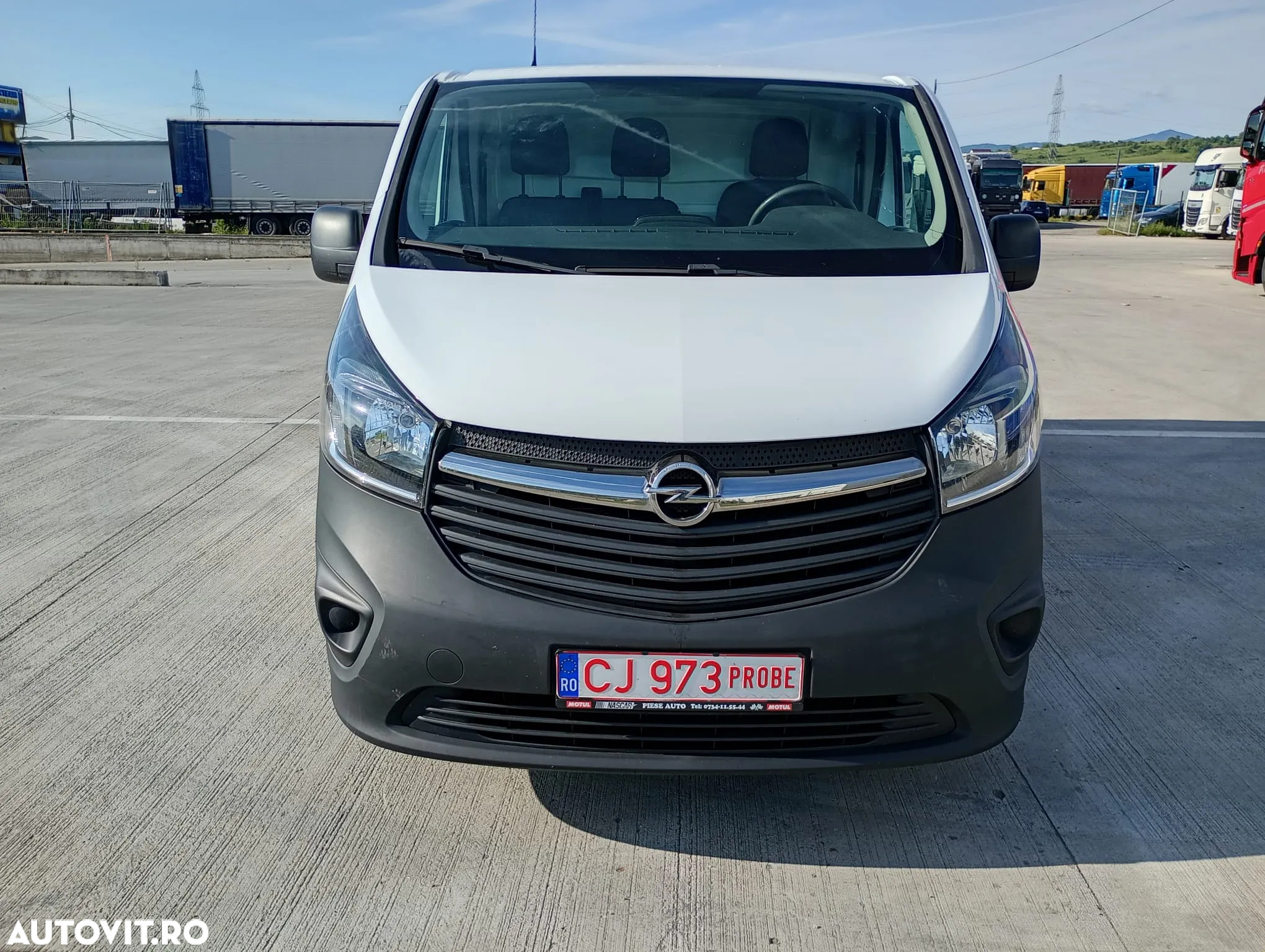 Opel Vivaro - 9