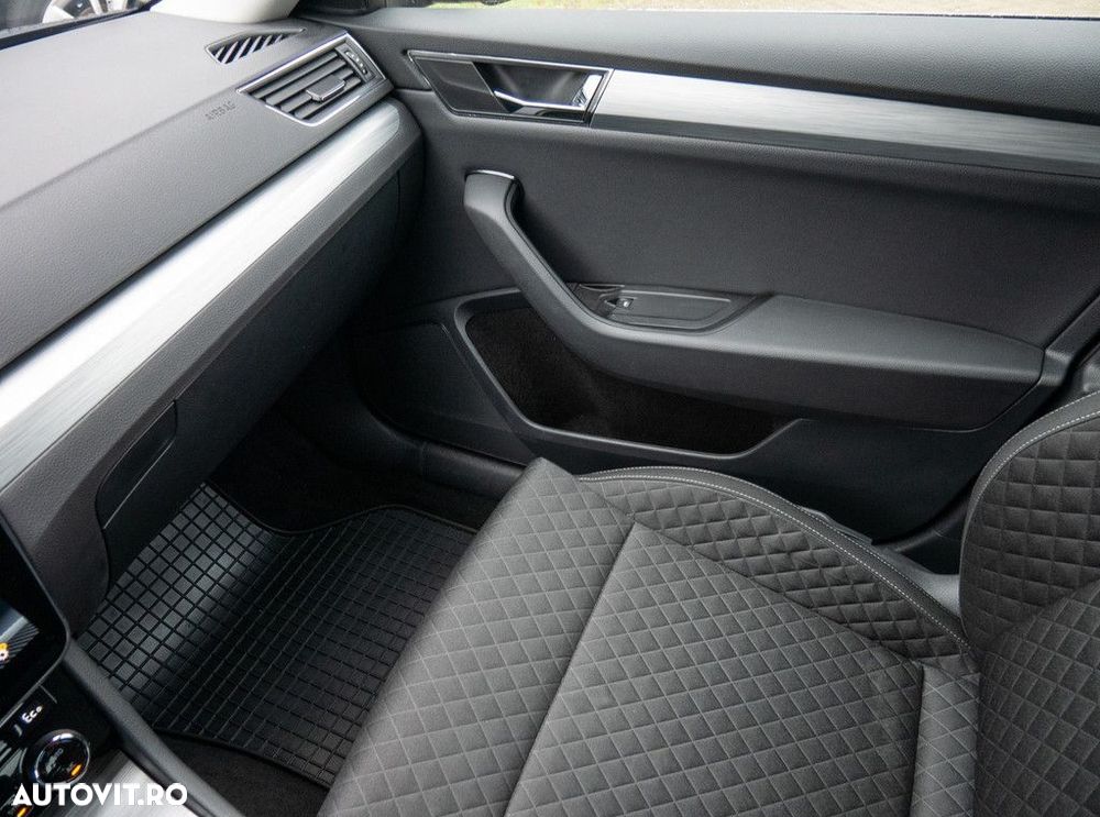 SKODA Superb 2020 — imagine 5