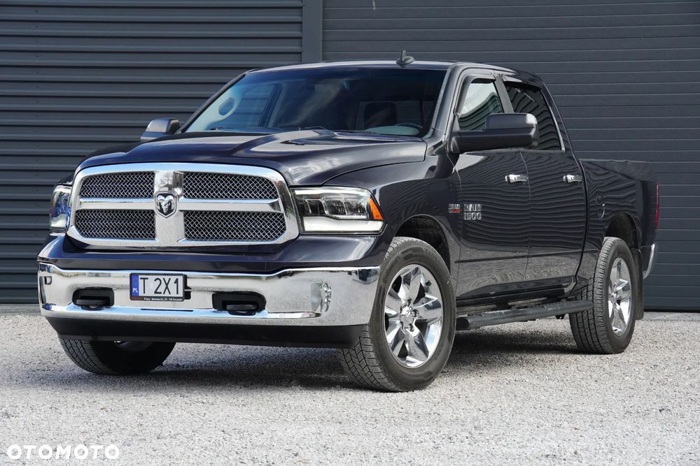 RAM 1500 Crew Cab Shortbed Bighorn - 11