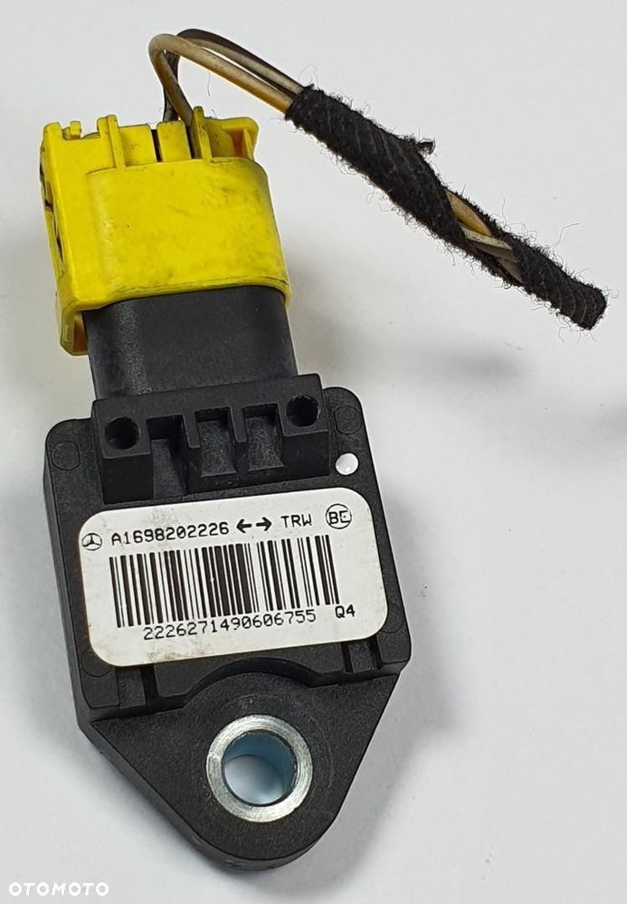 SENSOR UDERZENIOWY MERCEDES W245 A1698202226 - 1