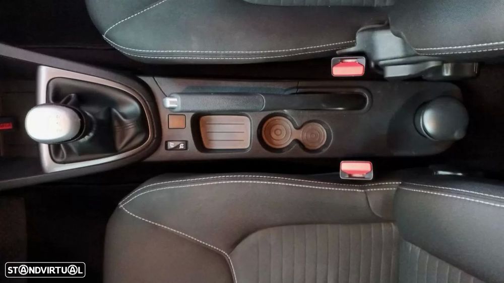 Renault Clio Sport Tourer 0.9 TCe Limited - 40