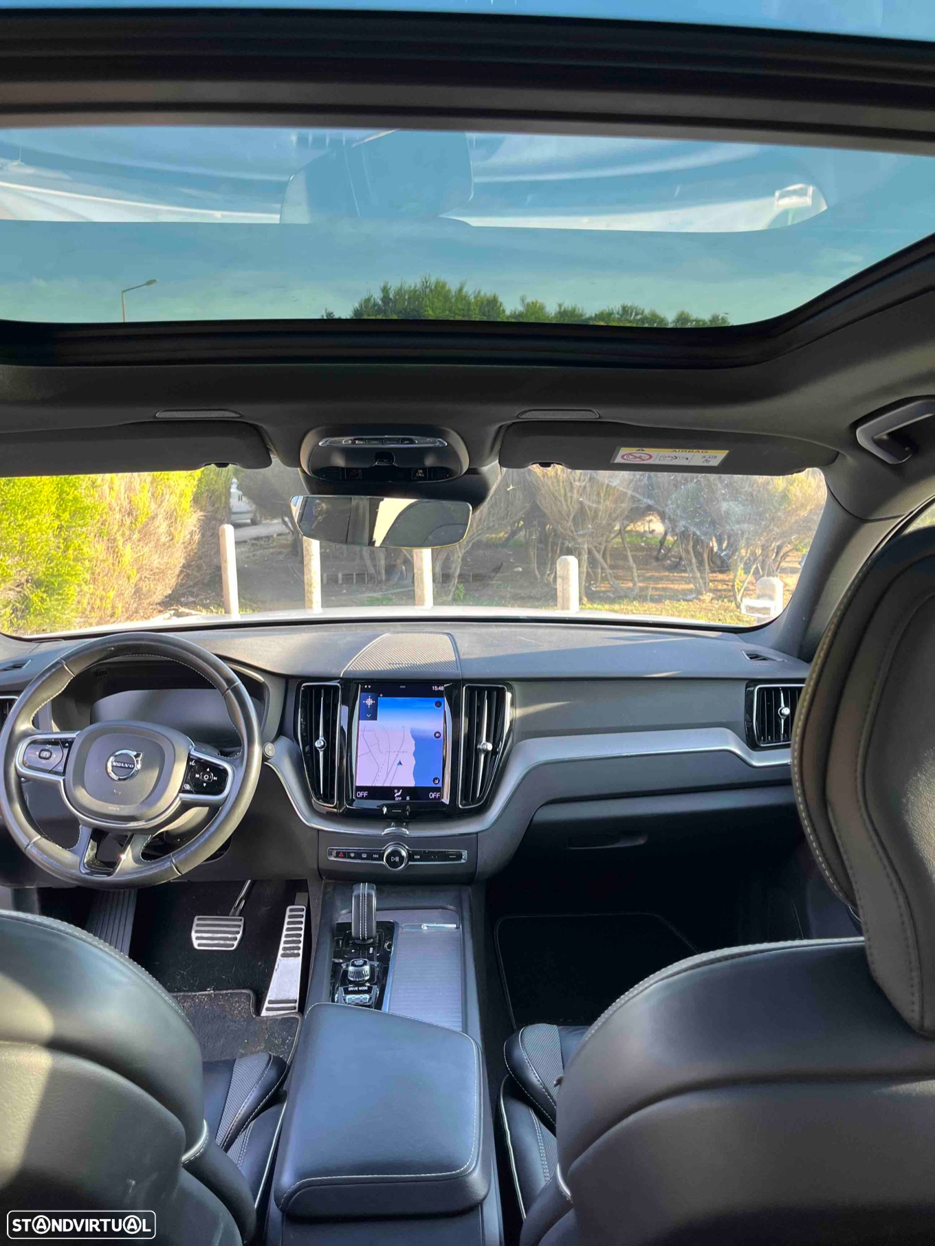 Volvo XC 60 2.0 T6 PHEV R-Design Expression AWD - 7
