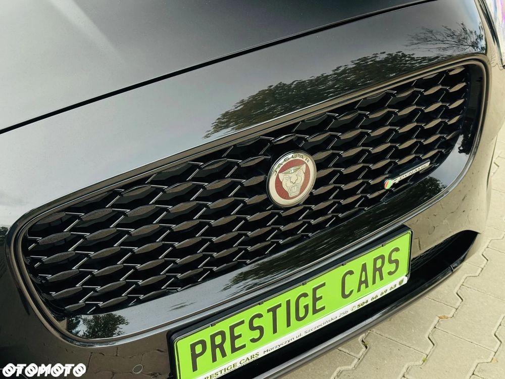 Jaguar E-Pace D165 AWD R-Dynamic HSE - 25