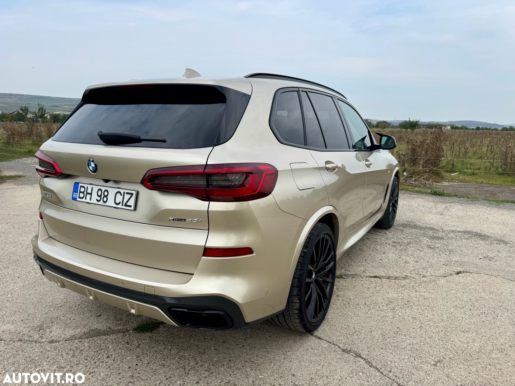 BMW X5 xDrive40i - 12