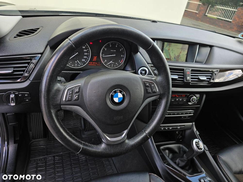 BMW X1 sDrive20i xLine - 14