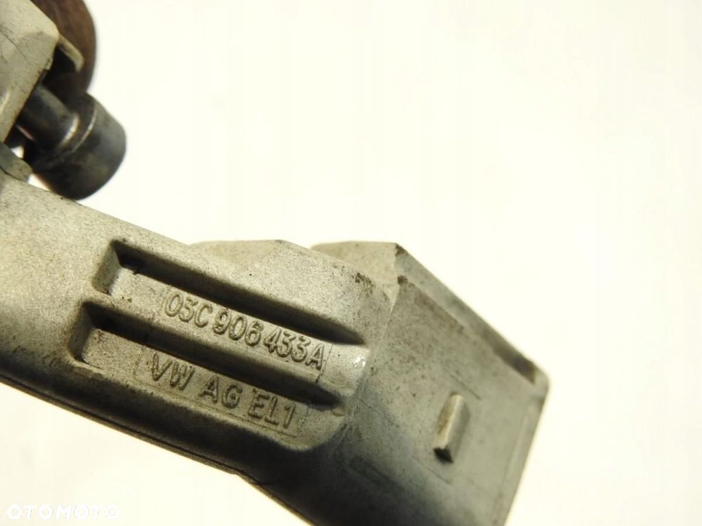 CZUJNIK POŁOŻENIA WAŁU VW PASSAT B7 2.0 TDI 03C906433A - 6