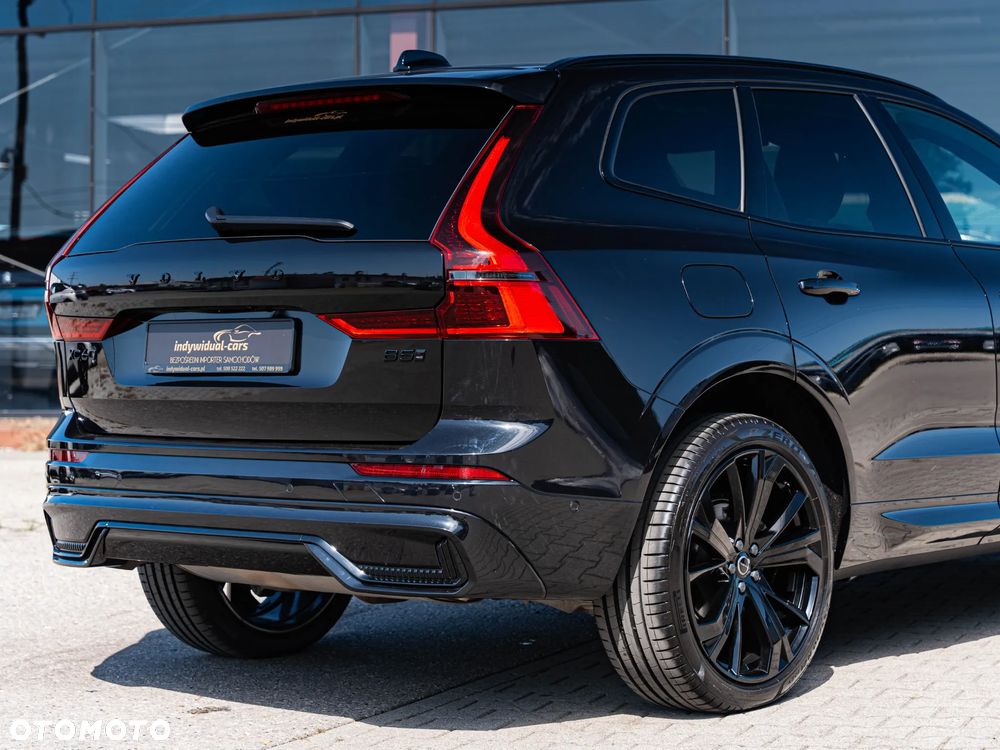 Volvo XC 60 B5 B AWD Plus Dark - 14