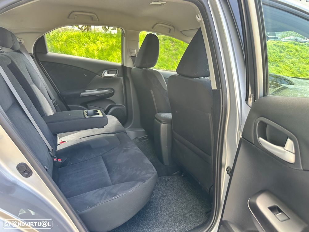 Honda Civic 1.6 i-DTEC Comfort - 29