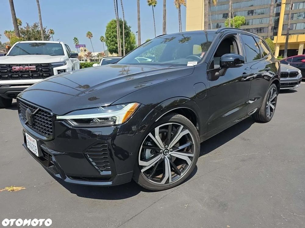 Volvo XC 60 T8 AWD Recharge Geartronic RDesign - 2