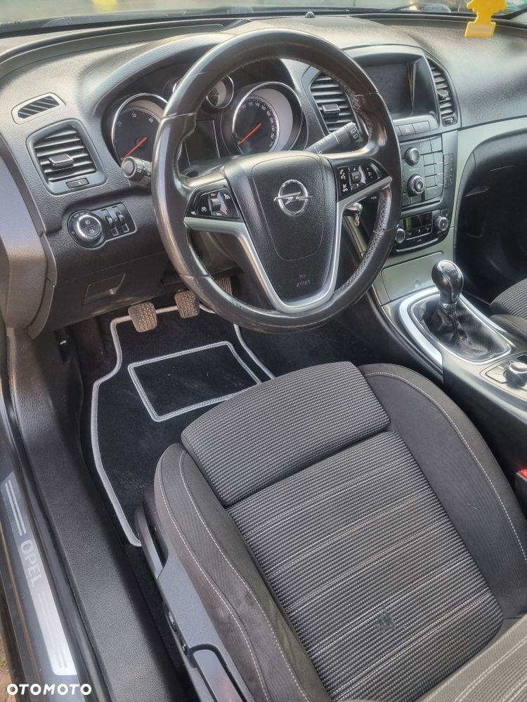 Opel Insignia - 4