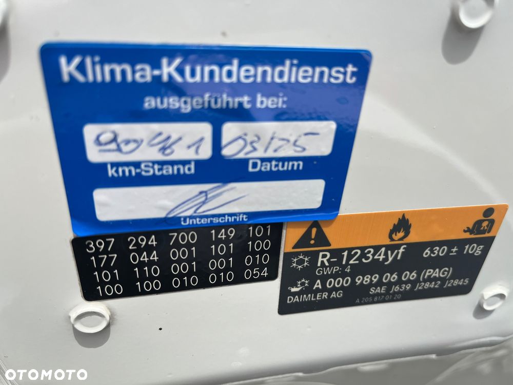 Mercedes-Benz Klasa A 220 7G-DCT Progressive - 30