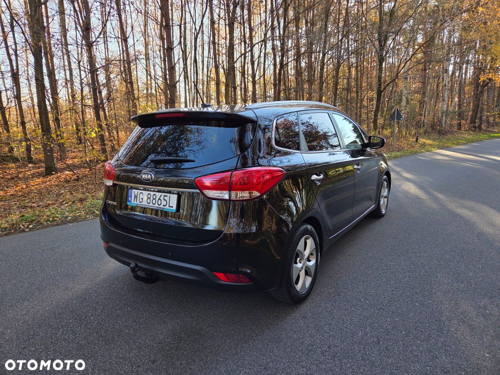 Kia Carens 2.0 GDI Edition 7 - 8